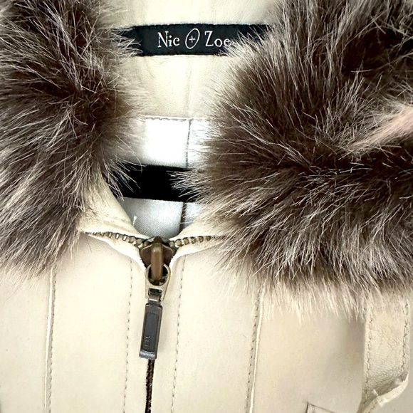 🎉HP🎉 NWOT Genuine Leather Fur Trimmed Jacket - Picture 3 of 6